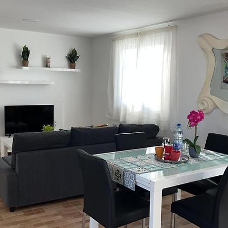 Apartamento Marae Corralejo Buitenkant foto